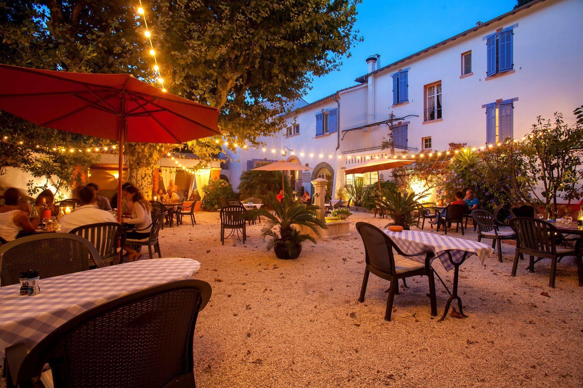 Hotel Villa Provencale Cavalaire-sur-Mer Exterior photo